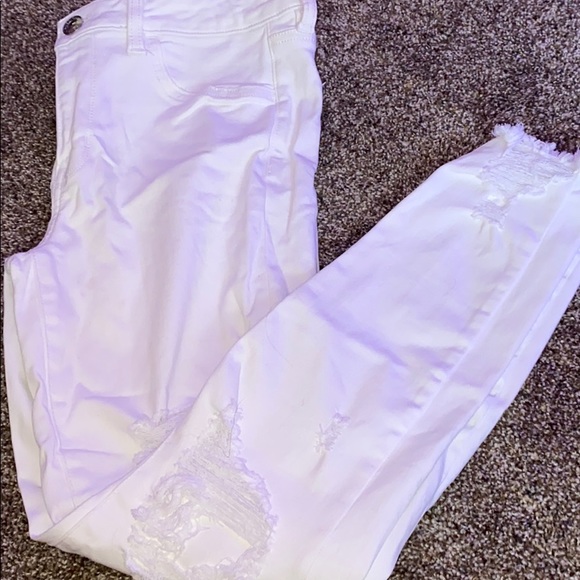 white american eagle ripped jeans - Picture 3 of 4